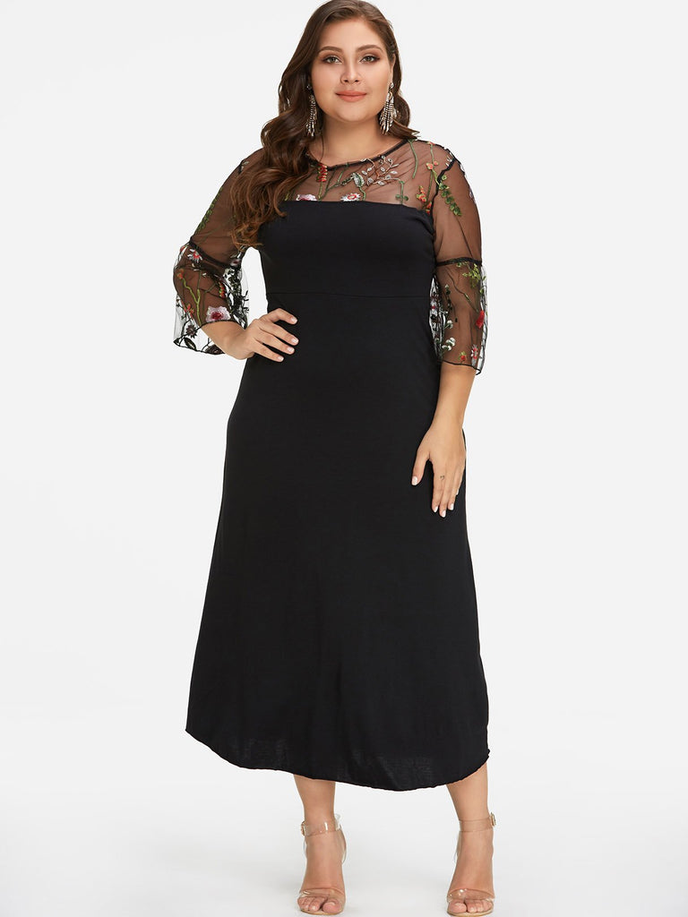 Round Neck Lace See Through 3/4 Sleeve Black Plus Size Dress