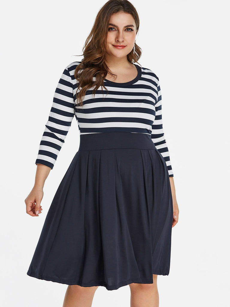 Round Neck Stripe 3/4 Sleeve Flounced Hem Plus Size Dress