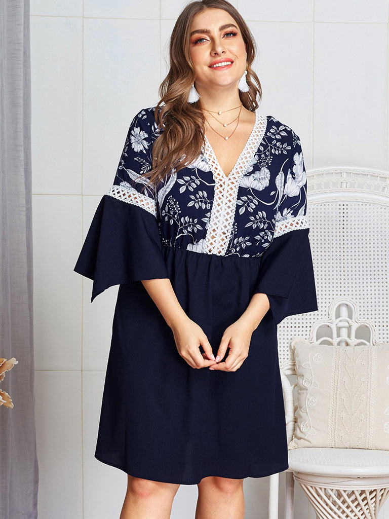 V-Neck Floral Print Crochet Lace Embellished Backless Hollow Navy Plus Size Dress