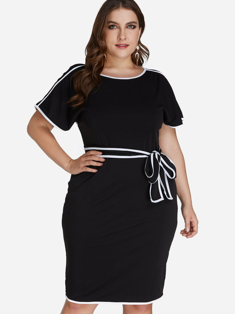 Round Neck Plain Short Sleeve Bodycon Black Plus Size Dresses