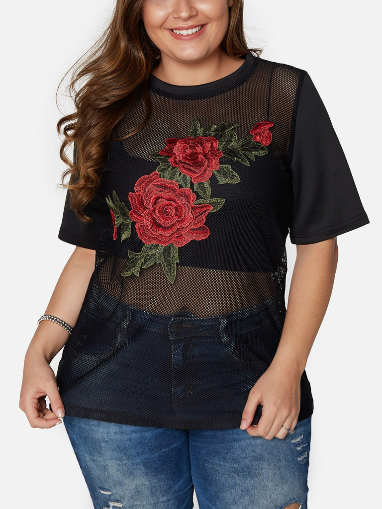 Round Neck Embroidered Hollow Half Sleeve Black Plus Size Tops