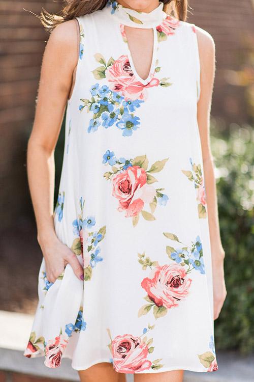 Sleeveless Floral Print Cut Out Dresses