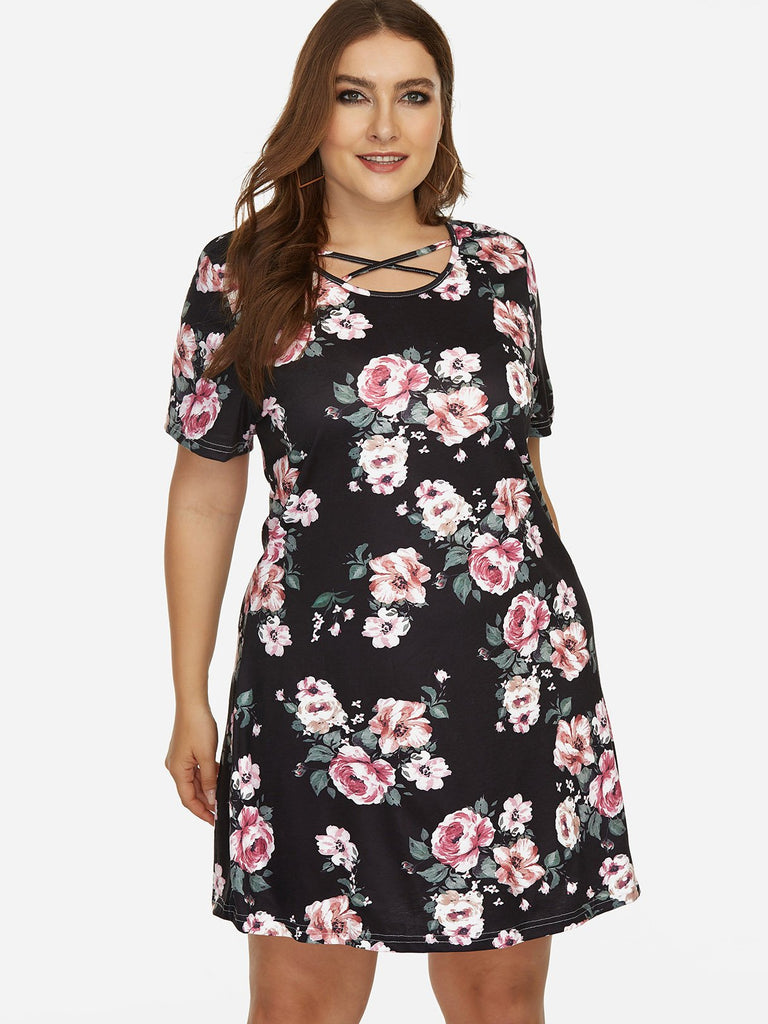 Round Neck Floral Print Short Sleeve Black Plus Size Mini Dresses