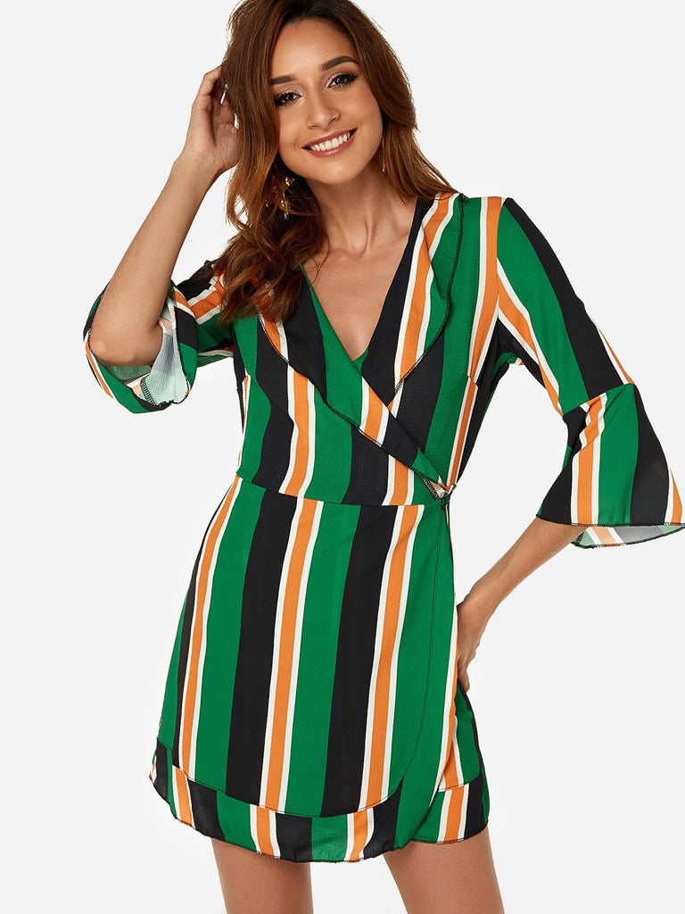 Green V-Neck Half Sleeve Stripe Lace-Up High-Waisted Dresses