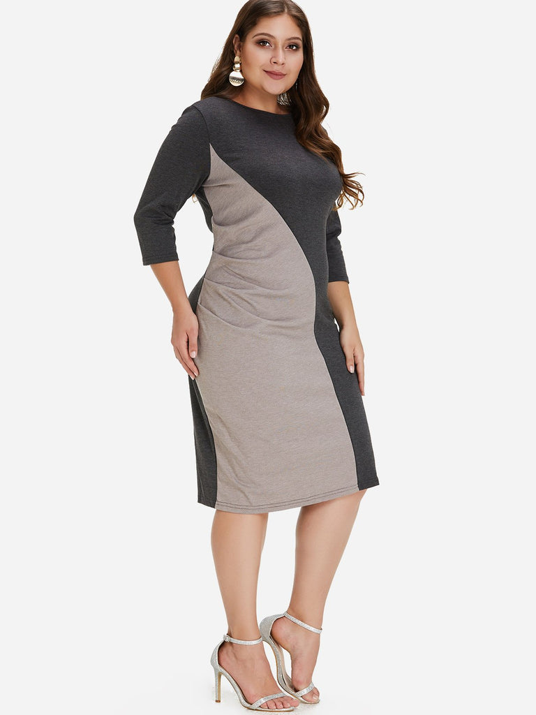 Round Neck Plain Pleated 3/4 Sleeve Plus Size Dress