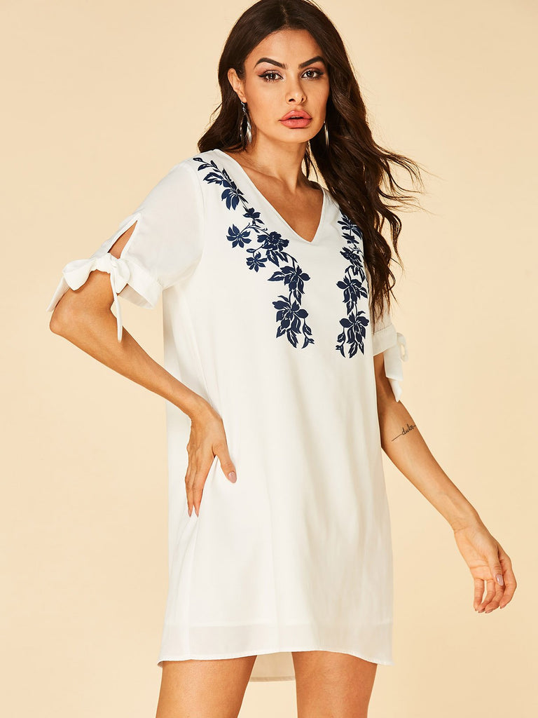 Ladies White Floral Dresses