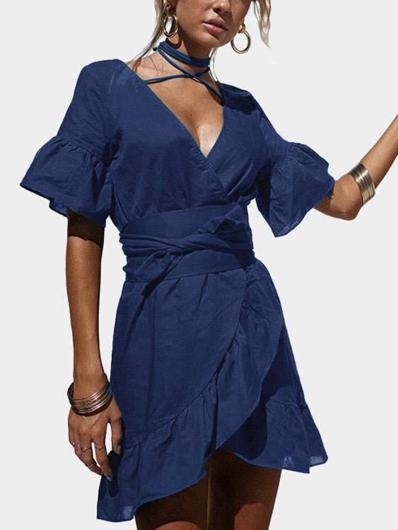 Royal Halter Deep V Neck Short Sleeve Plain Lace-Up Slit Flounced Hem Dresses