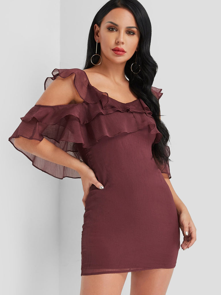 Burgundy Scoop Neck Cold Shoulder Short Sleeve Plain Bodycon Casual Dresses