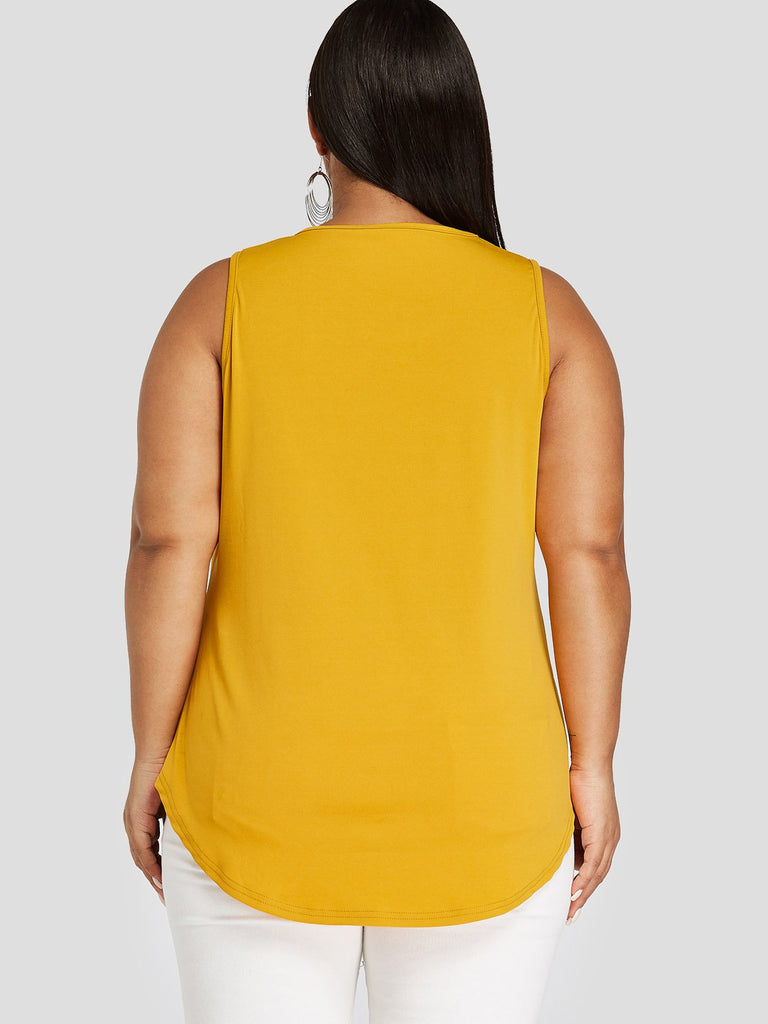 Ladies Sleeveless Plus Size Tops